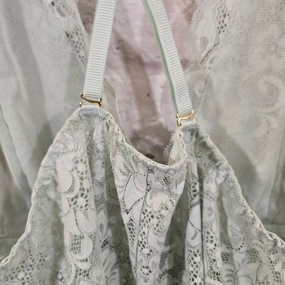 MM We Are HaH Coming In Haht Lace Bodysuit Lingerie Something Blue Teal L NWT - Picture 6 of 9